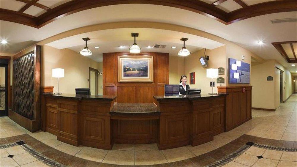 Holiday Inn Express Turlock By Ihg מראה חיצוני תמונה